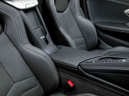 Used 2024 Chevrolet Corvette Stingray Preferred Cpe w/ Z51 Performance Package RWD image 64