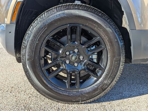 Certified 2025 Land Rover Defender 110 S image 11