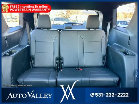 Used 2022 Chevrolet Traverse Premier w/ LPO, Floor Liner Package AWD/4WD image 40