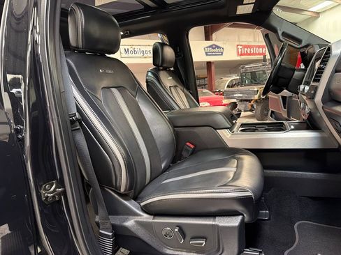 Used 2019 Ford F250 Platinum w/ Platinum Ultimate Package AWD/4WD image 39