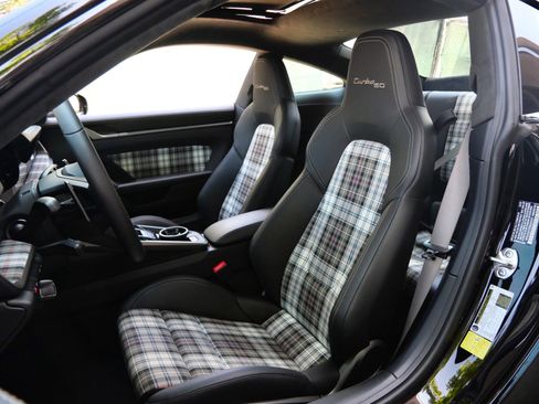 Used 2025 Porsche 911 Turbo AWD/4WD image 20