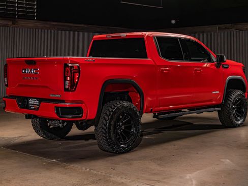 Used 2025 GMC Sierra 1500 Elevation AWD/4WD image 10