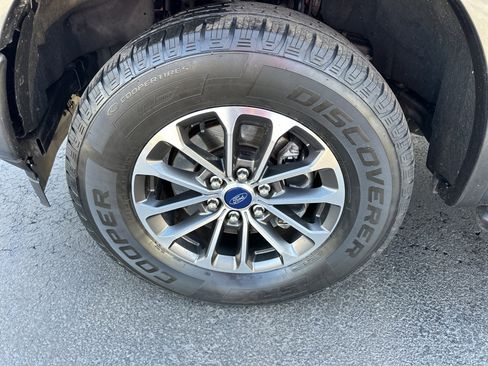 Used 2019 Ford F150 XLT w/ Equipment Group 302A Luxury image 25