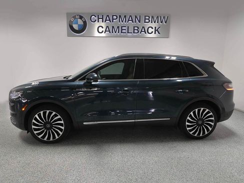 Used 2023 Lincoln Nautilus Black Label w/ Class II Trailer Tow Package AWD/4WD image 3