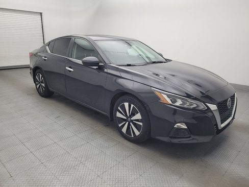 Used 2021 Nissan Altima 2.5 SV FWD image 11