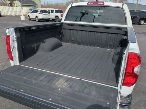 Used 2021 Toyota Tundra SR5 w/ SR5 Upgrade Package image 24