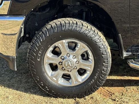 Used 2024 RAM 2500 Big Horn image 20
