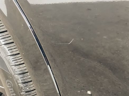 Used 2024 Chevrolet Equinox EV RS image 32