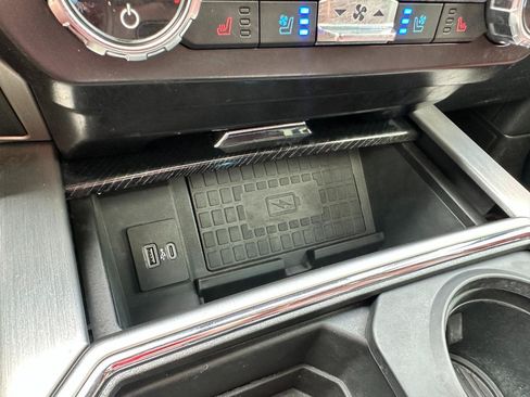 Used 2022 Ford F250 Platinum w/ Tremor Off-Road Package AWD/4WD image 52