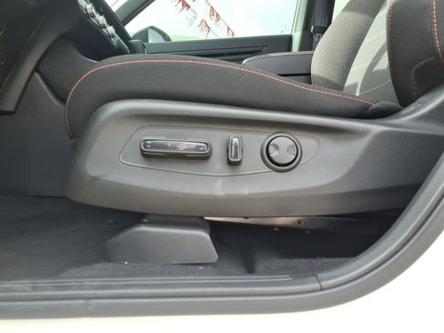 Used 2025 Honda CR-V Sport image 16