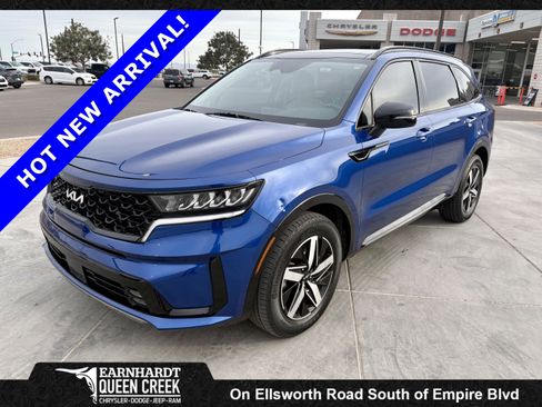 Used 2023 Kia Sorento EX w/ Panoramic Sunroof Package image 1