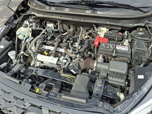 Used 2024 Nissan Kicks SV image 27