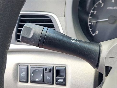 Used 2013 Nissan Sentra S FWD image 12