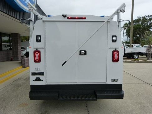 Used 2019 GMC Savana 3500 w/ Power Convenience Package RWD image 31