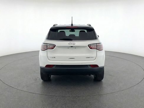 Used 2025 Jeep Compass Limited AWD/4WD image 7