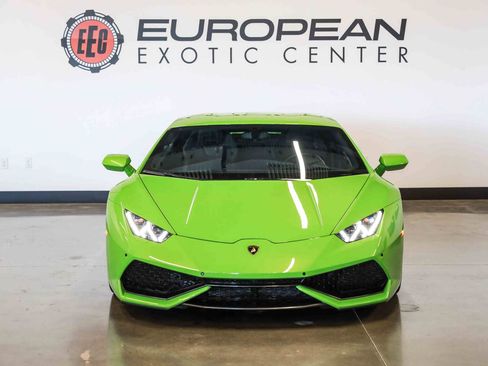 Used 2015 Lamborghini Huracan LP 610-4 AWD/4WD image 3
