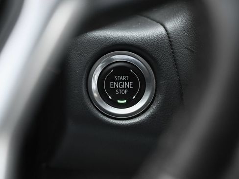 Used 2024 Chevrolet Tahoe LT AWD/4WD image 29