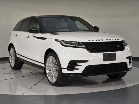 Used 2022 Land Rover Range Rover Velar R-Dynamic S AWD/4WD image 7