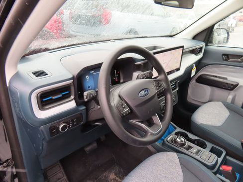 New 2026 Ford Maverick XLT FWD image 8