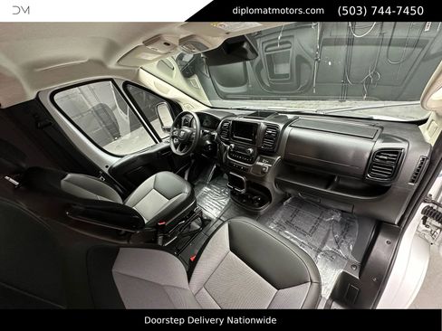 Used 2026 RAM ProMaster 2500 w/ Convenience Group image 18