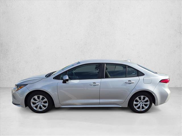 Used 2023 Toyota Corolla LE FWD image 9