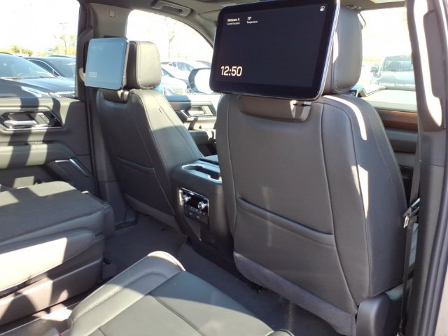 New 2027 GMC Yukon Denali w/ Denali Reserve Package AWD/4WD image 23