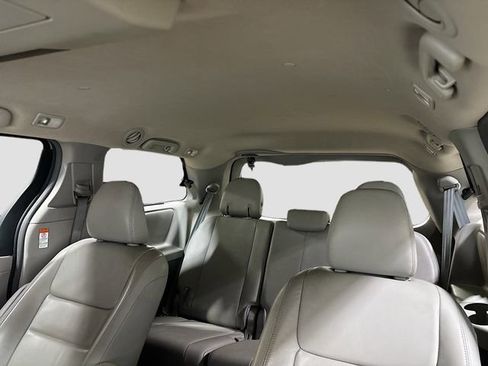 Used 2015 Toyota Sienna XLE Premium image 27