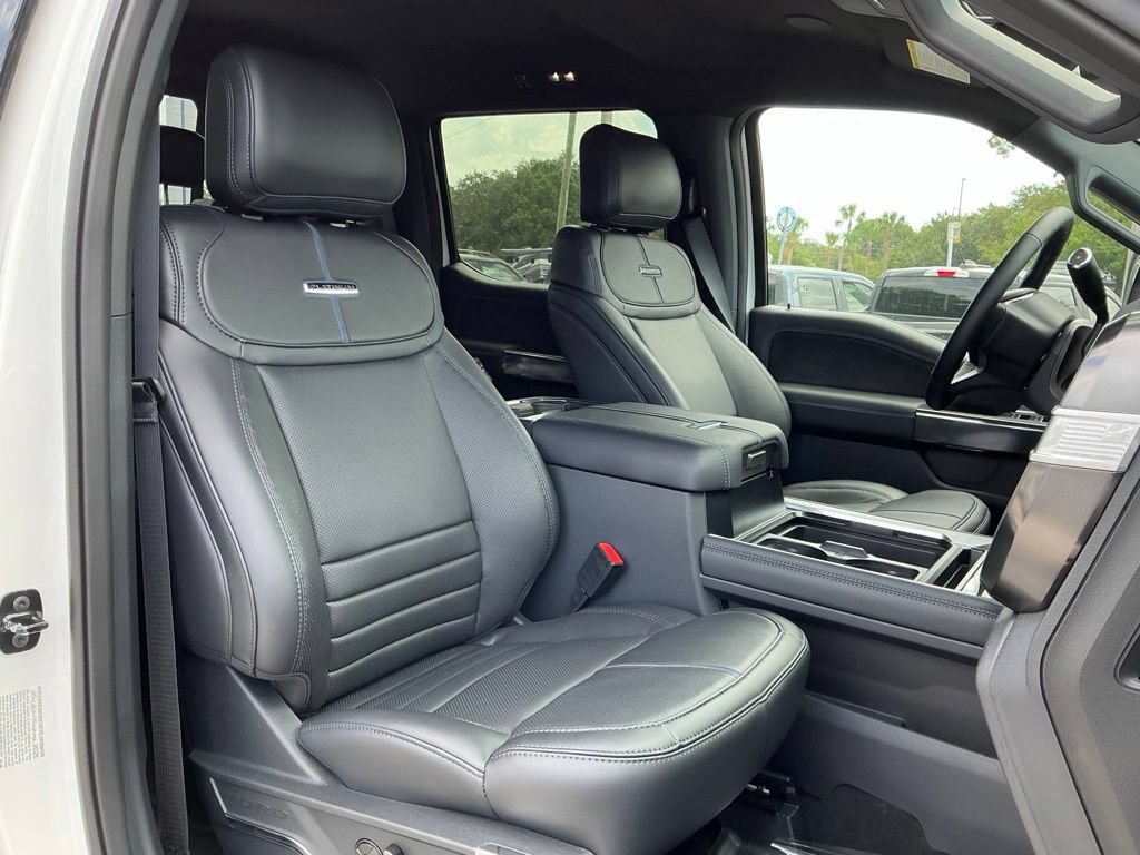 New 2026 Ford F350 Platinum w/ FX4 Off-Road Package AWD/4WD image 18