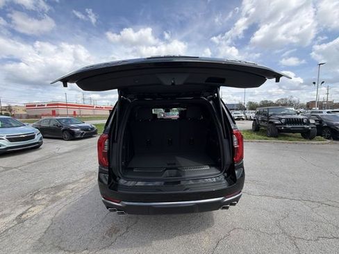 New 2026 GMC Yukon AT4 w/ AT4 Premium Plus Package AWD/4WD image 23
