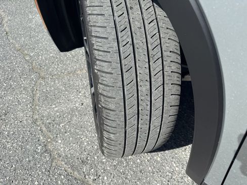 Used 2024 Mitsubishi Outlander SE Black Edition FWD image 33