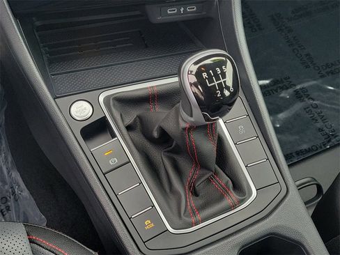 Used 2025 Volkswagen Jetta GLI Autobahn w/ GLI Black Package image 24