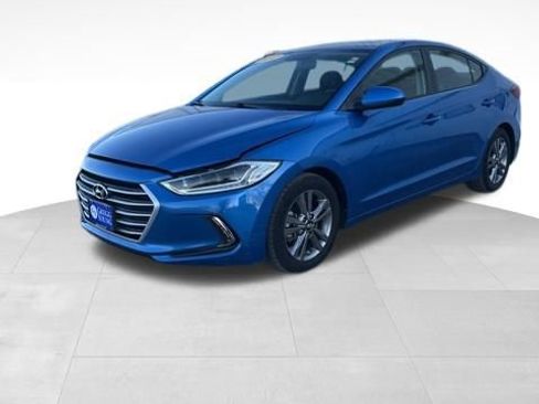Used 2017 Hyundai Elantra Value Edition image 3