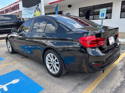 Used 2017 BMW 320i Sedan RWD image 3