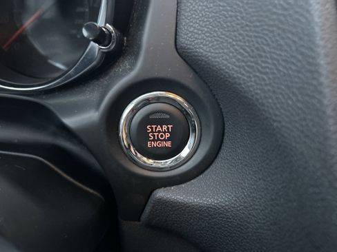 Used 2024 Mitsubishi Outlander Sport SE image 19