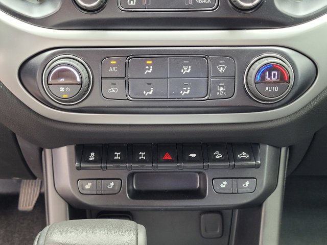 Used 2020 Chevrolet Colorado ZR2 AWD/4WD image 25