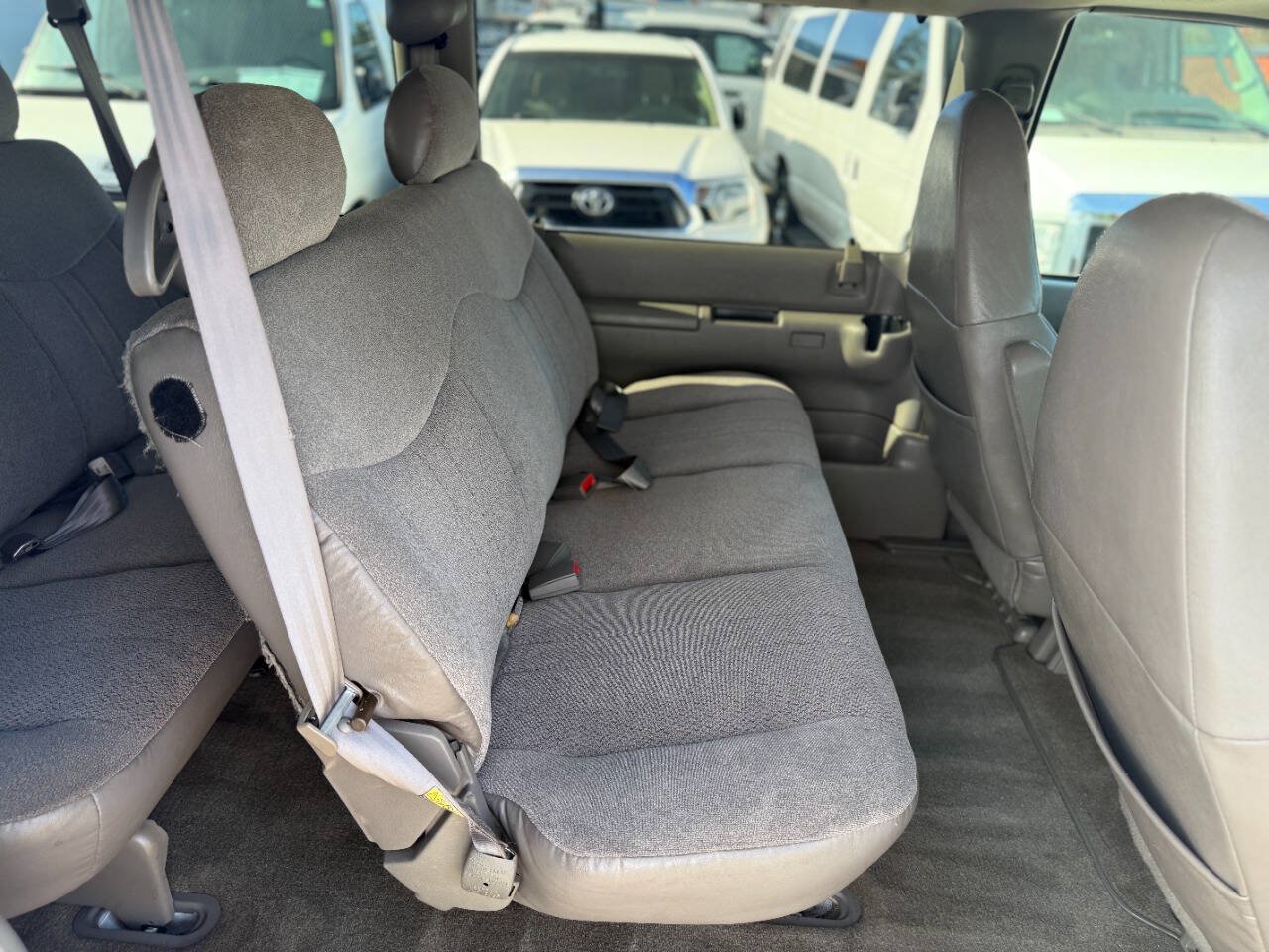 Used 2004 GMC Safari Passenger RWD image 12
