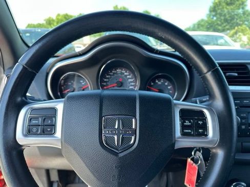 Used 2013 Dodge Avenger SXT FWD image 8