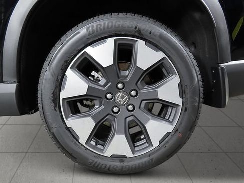 New 2026 Honda Pilot Elite image 9