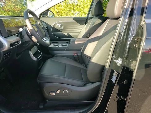 New 2026 Hyundai Ioniq 9 SEL image 14