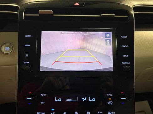Used 2023 Hyundai Tucson SEL w/ Convenience Package AWD/4WD image 16