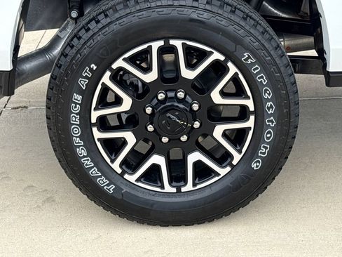New 2026 RAM 2500 Limited AWD/4WD image 7