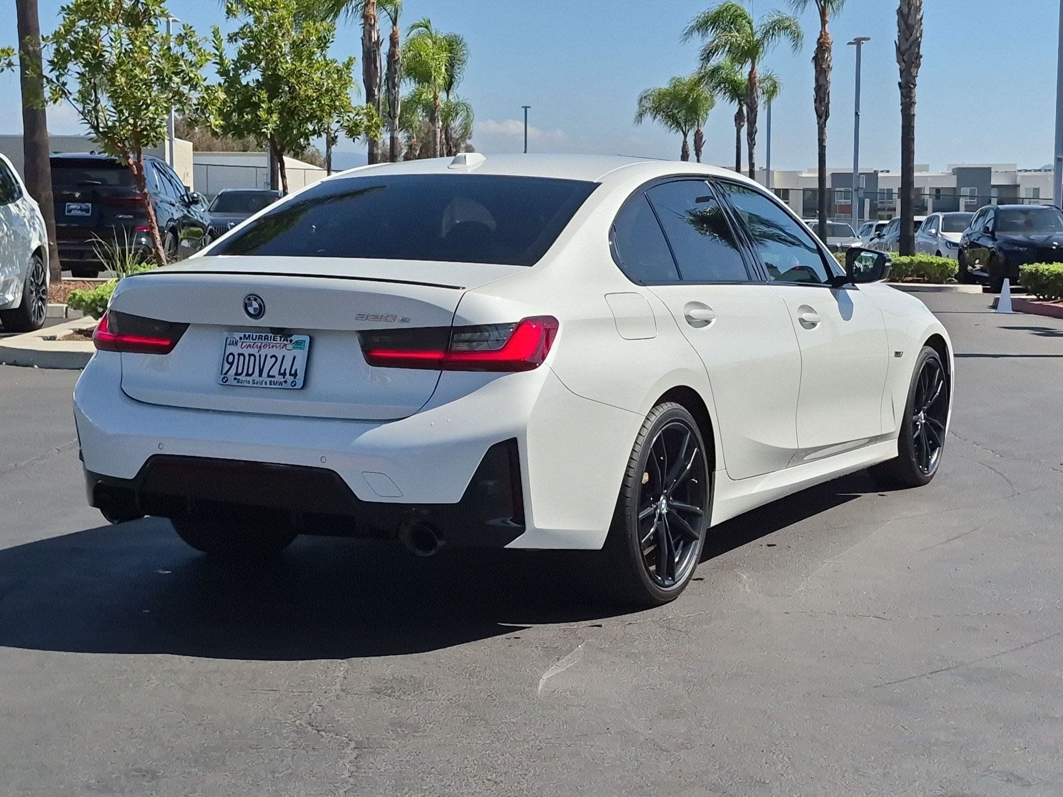 Used 2023 BMW 330e w/ M Sport Package RWD image 10