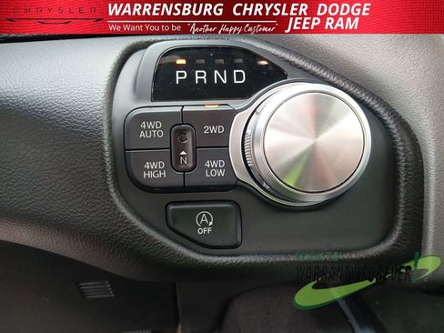 Used 2025 RAM 1500 Laramie w/ Sport Appearance Package image 27