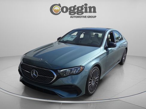 New 2026 Mercedes-Benz E 350 4MATIC Sedan image 1