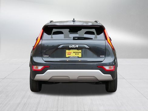 Certified 2023 Kia Niro EX w/ EX Cold Weather Package image 6
