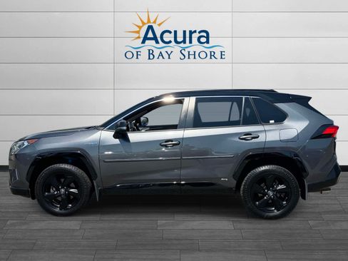 Used 2020 Toyota RAV4 XSE w/ All Weather Liner Package AWD/4WD image 4