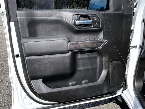 Certified 2021 Chevrolet Silverado 1500 LTZ image 21