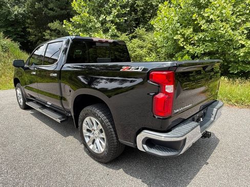 Used 2020 Chevrolet Silverado 1500 LTZ w/ LTZ Plus Package AWD/4WD image 9