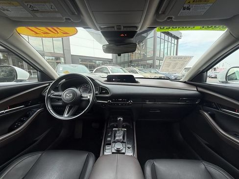 Used 2021 MAZDA CX-30 FWD 2.5 S w/ Premium Package image 19