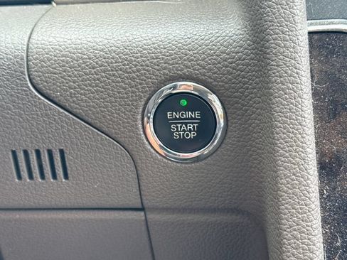 Used 2015 Lincoln Navigator 4WD image 56
